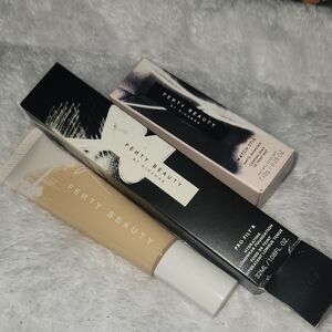 Fenty Beauty Pro Filt'r Soft Matte Foundation - Light Beige